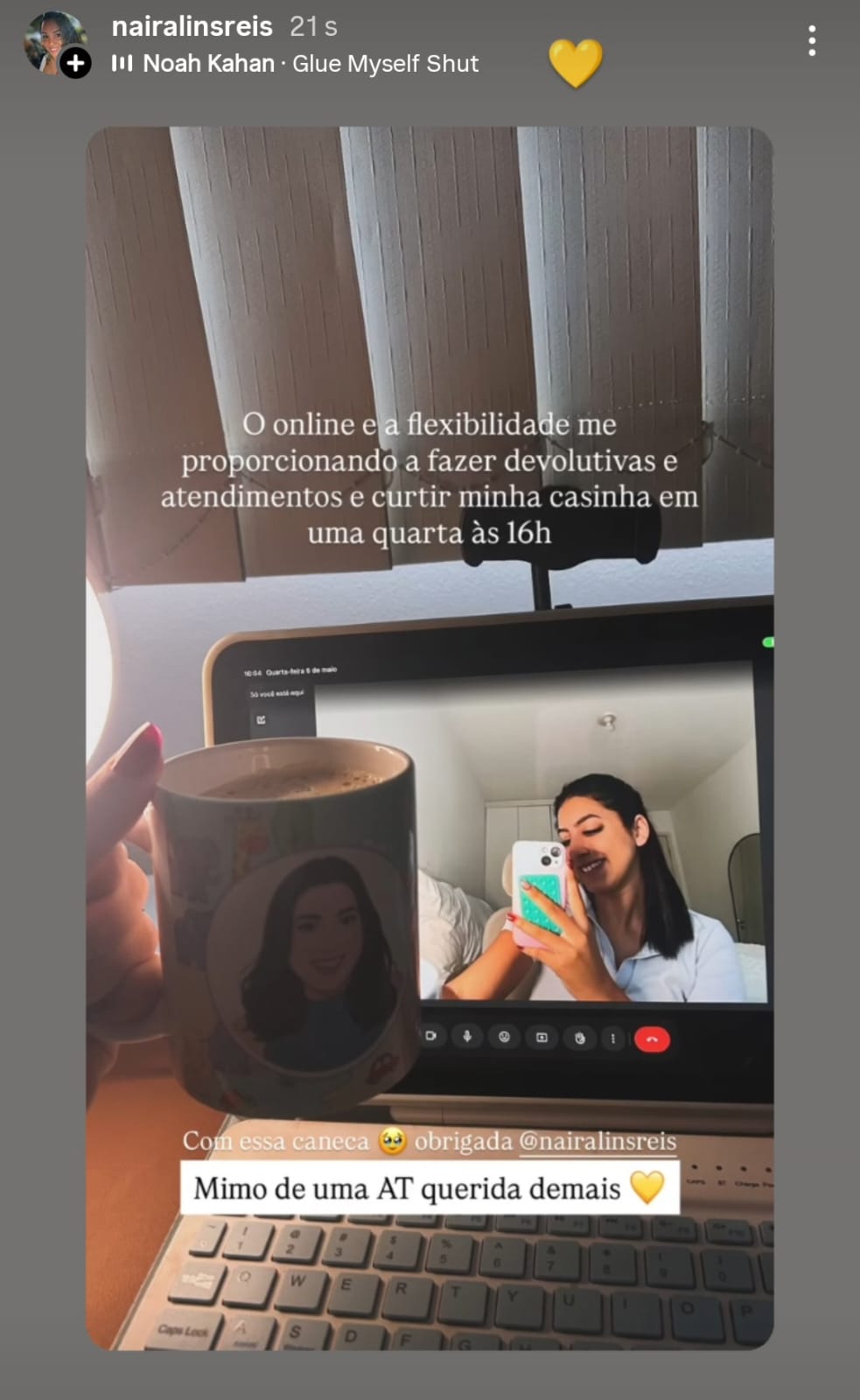 Story compartilhado pela amiga de trabalho presenteada com uma caneca personalizada